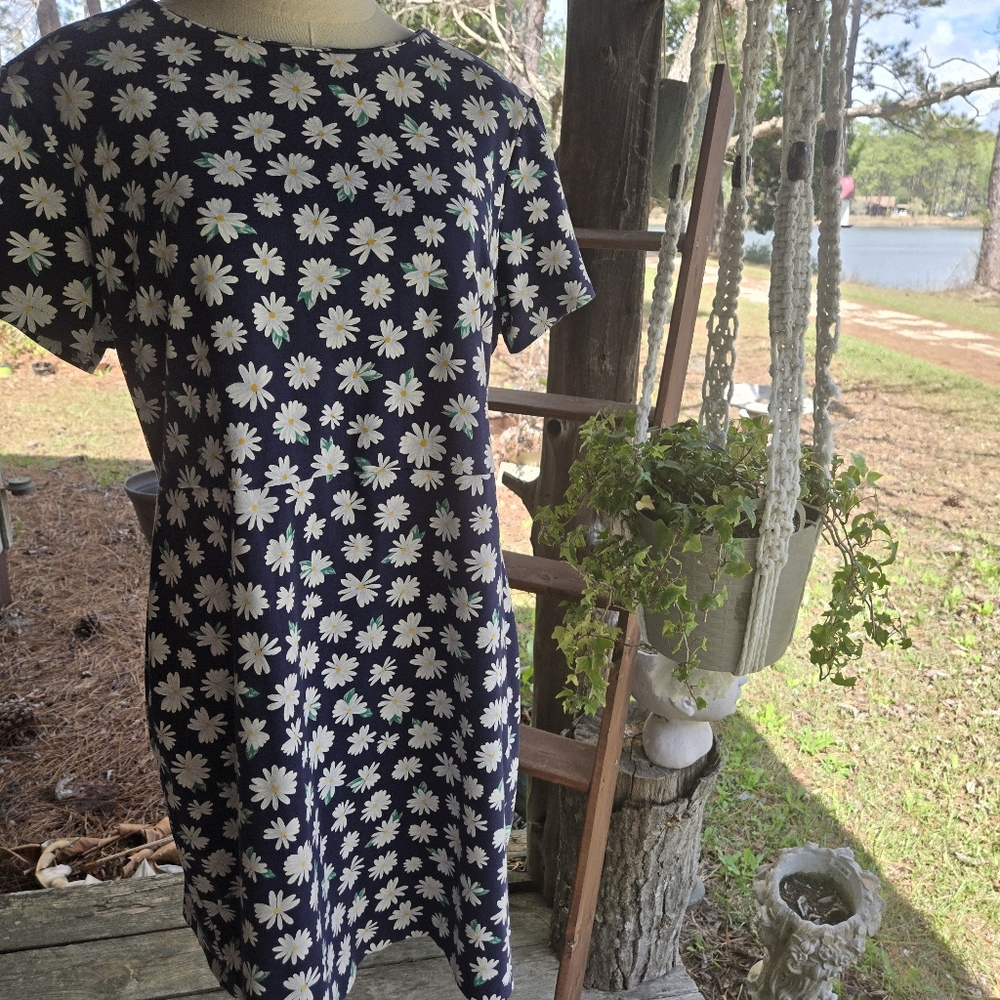 Old Navy navy blue daisy print midi dress size extra large